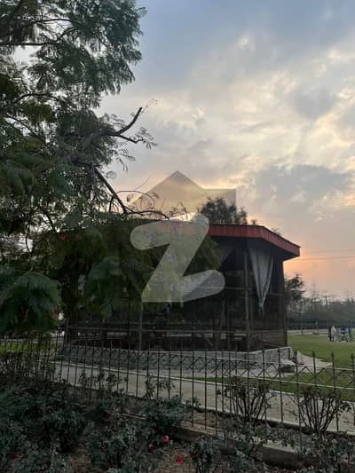 10 Marla Full Paid Plot for Sale in Park View City Lahore