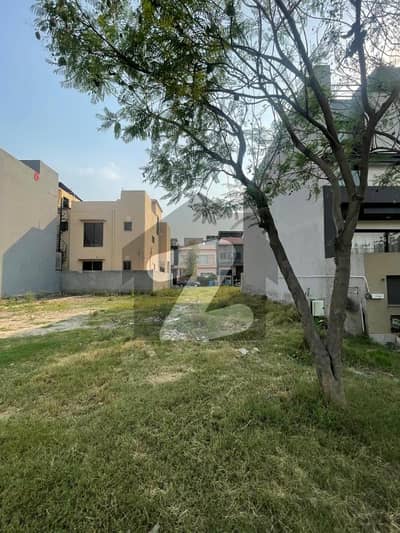 Plot No-1472 Block D - 5 Marla Plot On Top Location of Phase 9 Town DHA Lahore For Urgent Sale