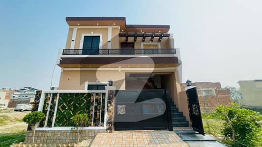 5 Marla 1.5 Story Beautiful House For Sale