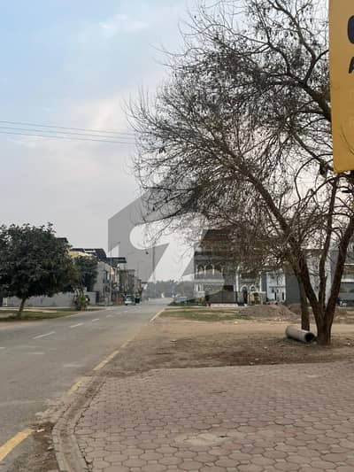 5 Marla Plot on 2 Years Installments in Prestige Block Park View City Lahore