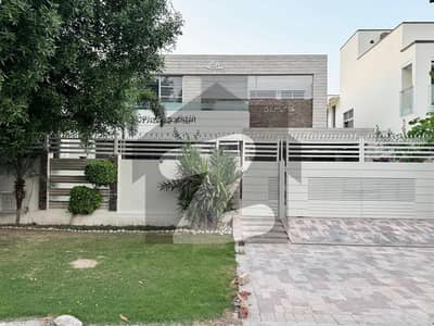 1 KANAL ELEGANT AND FULLY MAINTAINED SUPER HOT LOCATED BUNGALOW IS AVAILABLE IN THE BEST BLOCK OF DHA LAHORE.