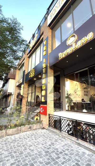 brand new plaza F-8/4 800 square feet best location for Brand