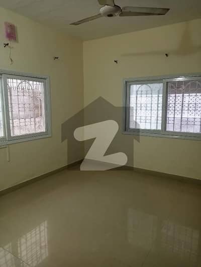 Bungalow For Rent in Clifton Block 4 ,9