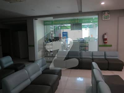 450 SQF Space Available For Rent