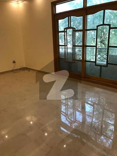 Bungalow For Rent In DHA Phase 4