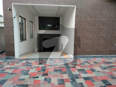frinshed apartment 1 bed and 2 bed  basement dedicated for car parking also installed lift monthly basis on rent available