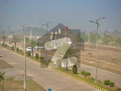 Safari Garden Housing Scheme Lahore Near Central Park Lahore. Safari Garden Housing Scheme Lahore Near Central Park Lahore.
