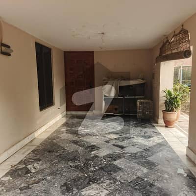 4 Kanal House For Sale
