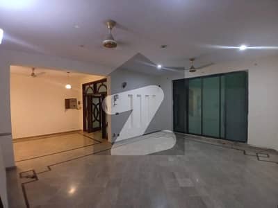 1 Kanal Uper Portion available for Rent in Valancia housing society Lahore