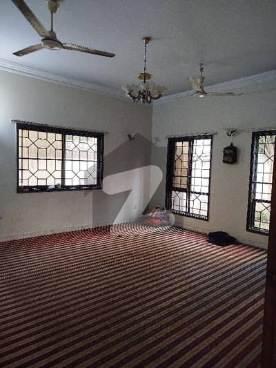 WELL LOCATED 400 SQYARDS GROUND+1 HOUSE SALE