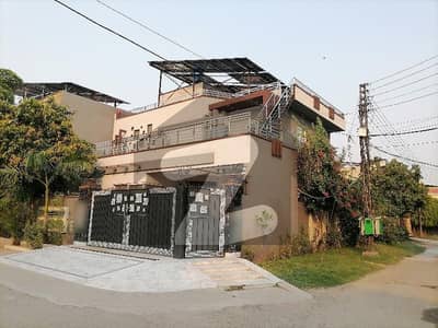 Unoccupied Corner House Of 10 Marla Is Available For sale In Marghzar Officers Colony