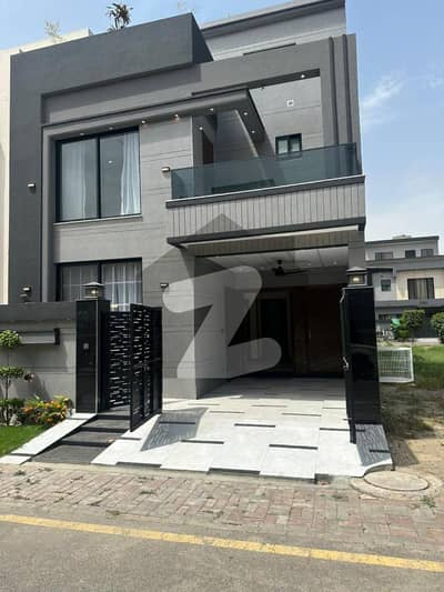 5 MARLA BRAND NEW HOUSE AVAILABLE FOR SALE