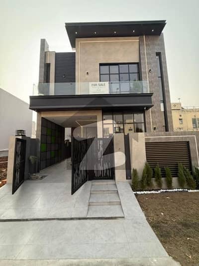 5 Marla Ultra Modern Brand New House For Sale In DHA 9 Town Lahore