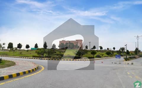 ٹاپ سٹی 1 اسلام آباد میں 10 مرلہ رہائشی پلاٹ 2.1 کروڑ میں برائے فروخت۔