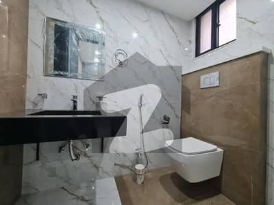 5 Marla Ultra Modren Design Brand New House