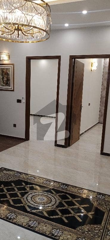 240 yards luxurious villa in block D 240 yards luxurious villa in block D