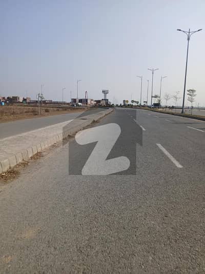 ڈی ایچ اے فیز9 پریزم ڈی ایچ اے ڈیفینس,لاہور میں 5 مرلہ رہائشی پلاٹ 50.0 لاکھ میں برائے فروخت۔