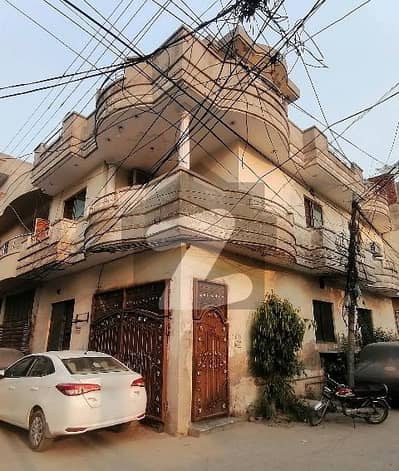 Corner 5 Marla House In Marghzar Officers Colony For Sale At Good Location