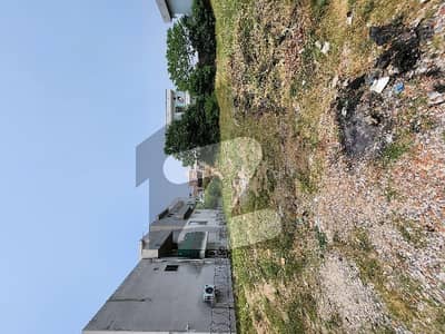 17 marla beautiful plot available for sale in soan Garden block b