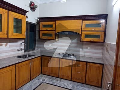 رِیور گارڈن اسلام آباد میں 3 کمروں کا 10 مرلہ بالائی پورشن 63.0 ہزار میں کرایہ پر دستیاب ہے۔