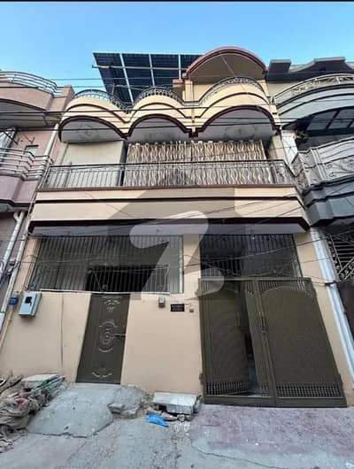 رینج روڈ راولپنڈی میں 4 کمروں کا 5 مرلہ مکان 2.1 کروڑ میں برائے فروخت۔