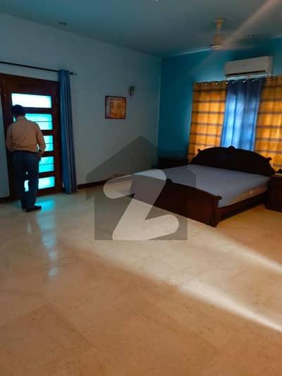 Spacious 500 Sq. Yd. Ground Floor Portion Rahat, DHA Phase 6