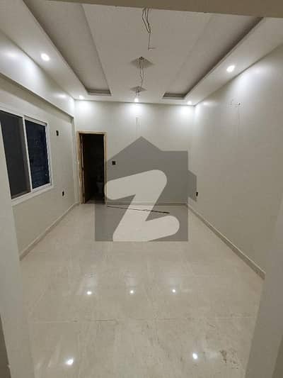 4 Bed DD Flat In Prime Location