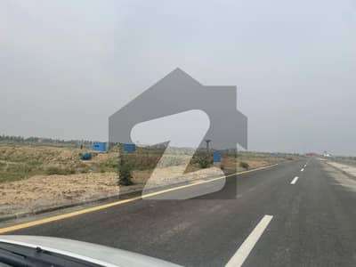 Hot Location G1 Block 5 Marla Back Park Plot Available