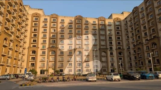 بحریہ انکلیو بحریہ ٹاؤن,اسلام آباد میں 2 کمروں کا 7 مرلہ فلیٹ 1.75 کروڑ میں برائے فروخت۔