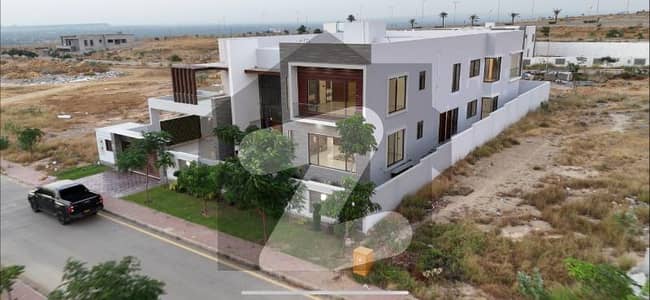 1000 Sq Yd Boulevard Category Plot For Sale Precinct-7 near Bahria Heights, Bahria Town Karachi. Prime Location | Ideal for Residence or Investment. Just 5 Mins Drive from Main Gate | Near Park, Mosque, Schools, Midway Commercial & Bahria Heights.