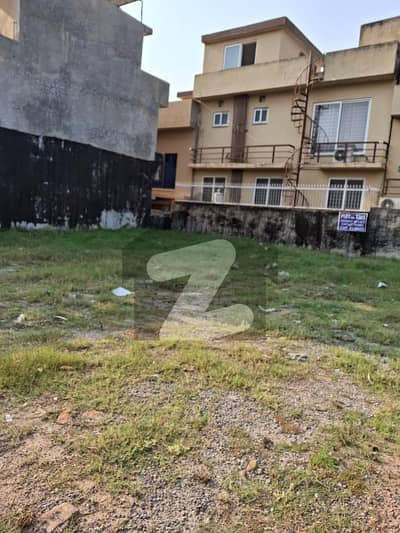7 Marla Residential Plot For Sale In Bahria Town Phase 8 7 Marla Residential Plot For Sale In Bahria Town Phase 8