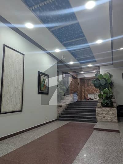 Prime Location 1800 Square Feet Flat In Shaheed Millat Road For Sale At Good Location