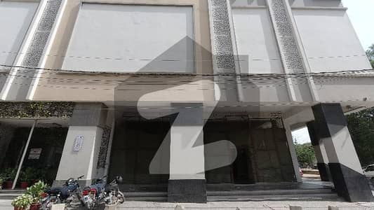 Corner 13000 Square Feet Shop In Shahra-e-Qaideen For sale At Good Location
