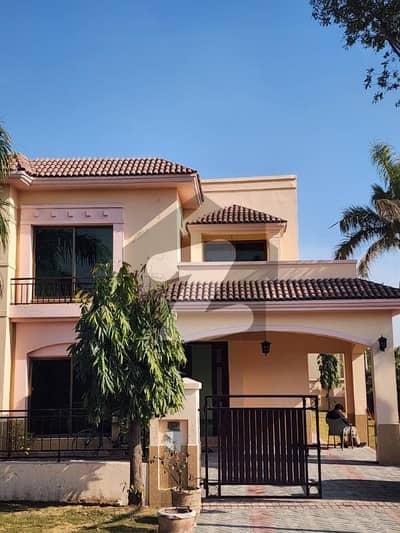 1 Kanal Used Ultra Luxury House Corner + 80 Feet Road For Sale In Lake City Sector M1 1 Kanal Used Ultra Luxury House Corner + 80 Feet Road For Sale In Lake City Sector M1