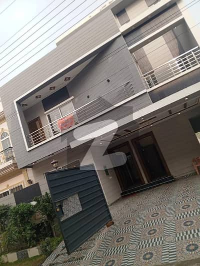 10 MARLA BRAND NEW HOUSE FOR RENT NEAR QADIR TIOBAS CHOWK LAHORE.