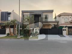Prime Location 20 Marla House In Beautiful Location Of Top City 1