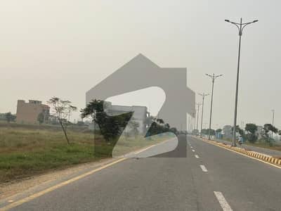 ڈی ایچ اے فیز9 پریزم - بلاک ایچ ڈی ایچ اے فیز9 پریزم,ڈی ایچ اے ڈیفینس,لاہور میں 1 کنال رہائشی پلاٹ 3.2 کروڑ میں برائے فروخت۔ ڈی ایچ اے فیز9 پریزم - بلاک ایچ ڈی ایچ اے فیز9 پریزم,ڈی ایچ اے ڈیفینس,لاہور میں 1 کنال رہائشی پلاٹ 3.2 کروڑ میں برائے فروخت۔