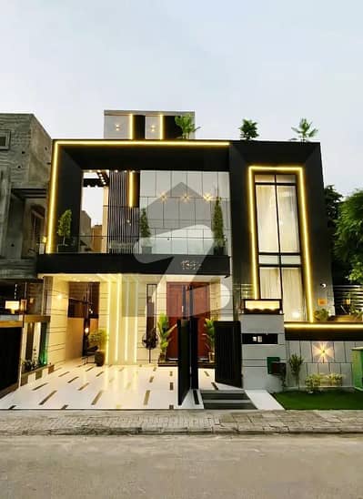 بحریہ ٹاؤن گلمہر بلاک بحریہ ٹاؤن سیکٹر سی,بحریہ ٹاؤن,لاہور میں 5 کمروں کا 10 مرلہ مکان 1.25 لاکھ میں کرایہ پر دستیاب ہے۔ بحریہ ٹاؤن گلمہر بلاک بحریہ ٹاؤن سیکٹر سی,بحریہ ٹاؤن,لاہور میں 5 کمروں کا 10 مرلہ مکان 1.25 لاکھ میں کرایہ پر دستیاب ہے۔
