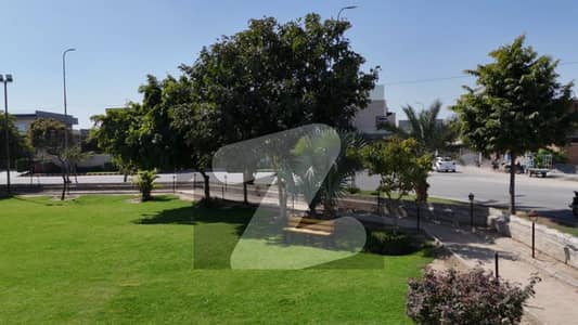 عبداللہ گارڈنز ایسٹ کینال روڈ,کینال روڈ,فیصل آباد میں 1 کنال رہائشی پلاٹ 8.75 کروڑ میں برائے فروخت۔