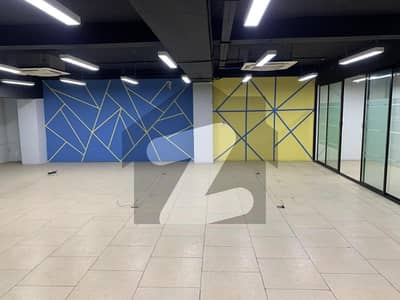 5000 Sq Ft Ready Hall available for Rent Best For Multinational Companies etc