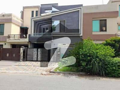 5 Marla Ground Floor Available For Rent In Sector C Bahria Town Lahore