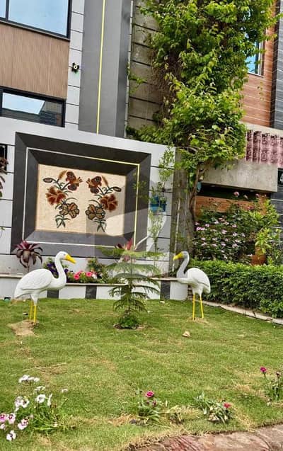 Luxury 5 Brand New House For Sale In Bahria Town Lahore