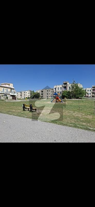 Bahria Town Phase 8 Sector Rose Garden 5 Marla Ready To Possession Plot Available For sale. Bahria Town Phase 8 Sector Rose Garden 5 Marla Ready To Possession Plot Available For sale.