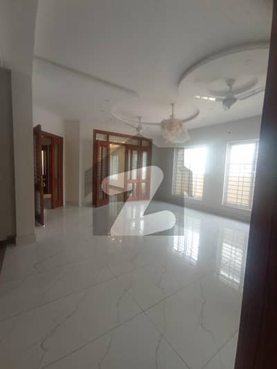 10 Marla Upper protion for Rent With Solar Bahria Phase 7 ground lock 10 Marla Upper protion for Rent With Solar Bahria Phase 7 ground lock