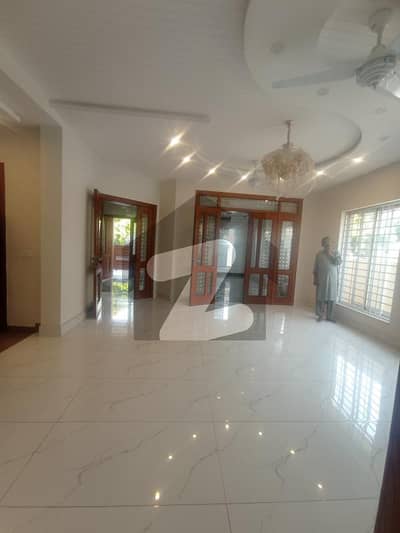 10 Marla Ground protion Bahria Phase 7 For Rent upper lock 10 Marla Ground protion Bahria Phase 7 For Rent upper lock