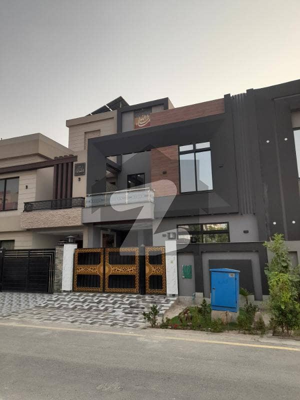 بحریہ نشیمن ۔ آئرس بحریہ نشیمن,لاہور میں 3 کمروں کا 5 مرلہ مکان 1.65 کروڑ میں برائے فروخت۔ بحریہ نشیمن ۔ آئرس بحریہ نشیمن,لاہور میں 3 کمروں کا 5 مرلہ مکان 1.65 کروڑ میں برائے فروخت۔