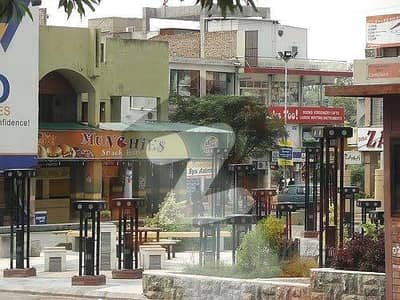 ایف ۔ 6 مرکز ایف ۔ 6,اسلام آباد میں 3 مرلہ Studio دفتر 7.9 کروڑ میں برائے فروخت۔