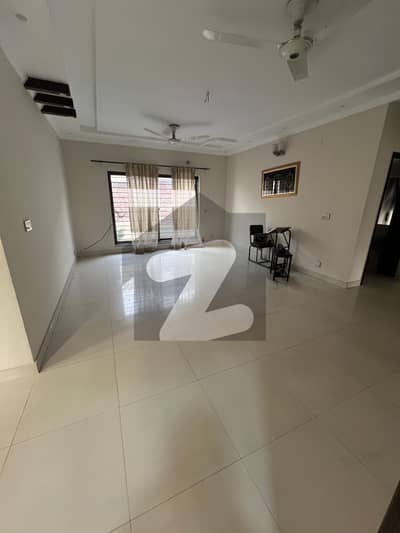 1 Kanal Luxury Upper Portion In Wapda Town