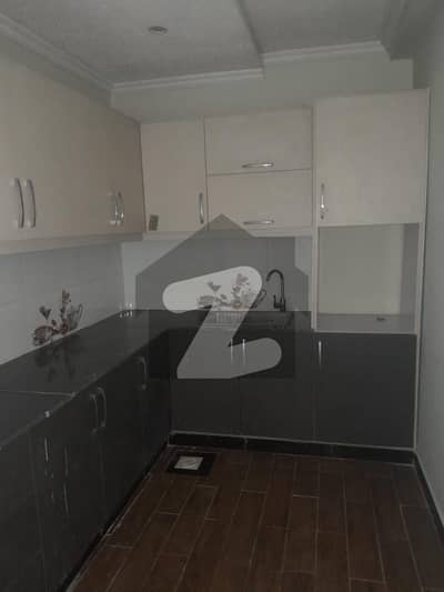 2500sqft Apartment For Sale With Servant Quarter