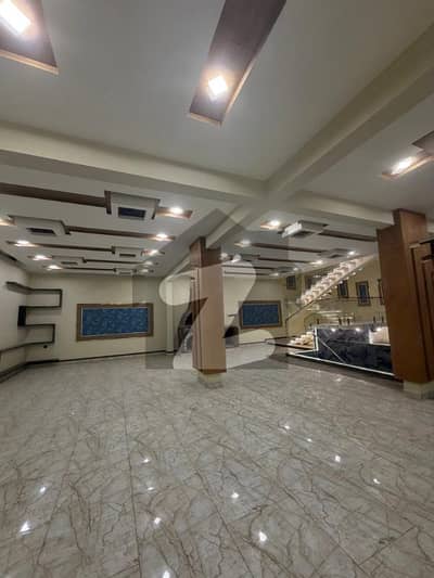 0304-2549342 GROUND PLUS ONE HOUSE PRIME LOCATION FB AREA BLOCK 10 AVAILABLE FOR SALE